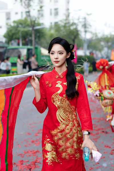 在线久草播放器高清画质展示